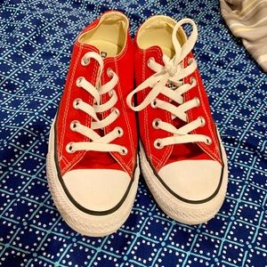 Red Converse Women’s Size 6